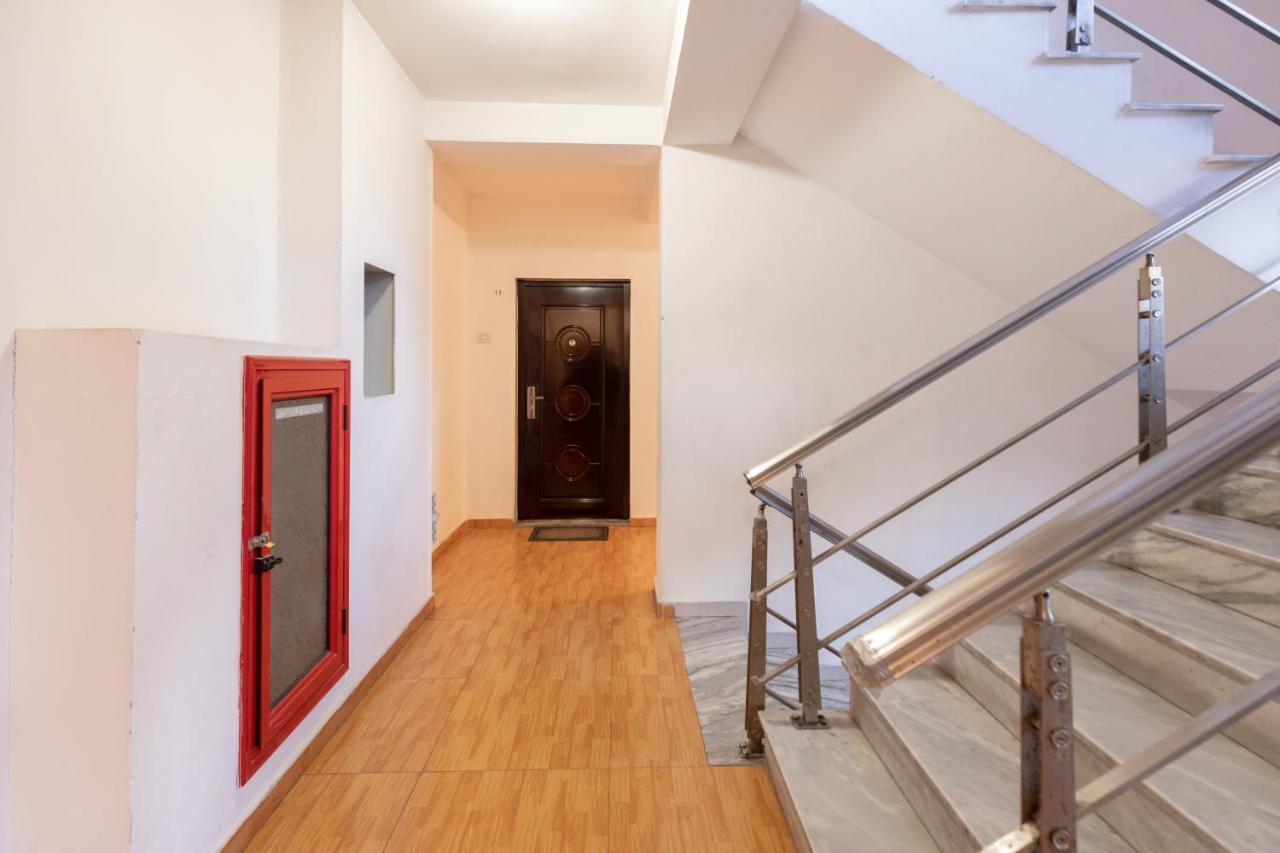 Exclusive 2 Bedrooms Apartment ティラナ エクステリア 写真